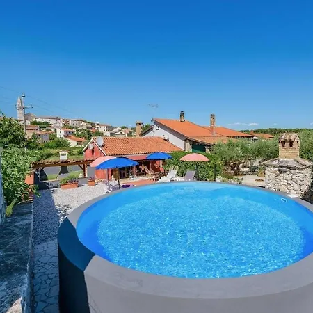 Semesterbostad Milena- With Pool