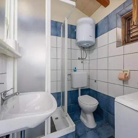 Semesterbostad Milena- With Pool *