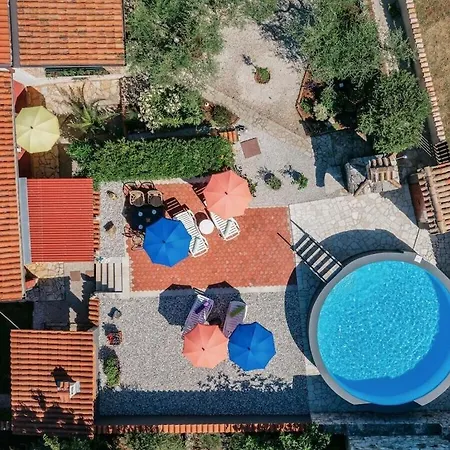 Milena- With Pool *